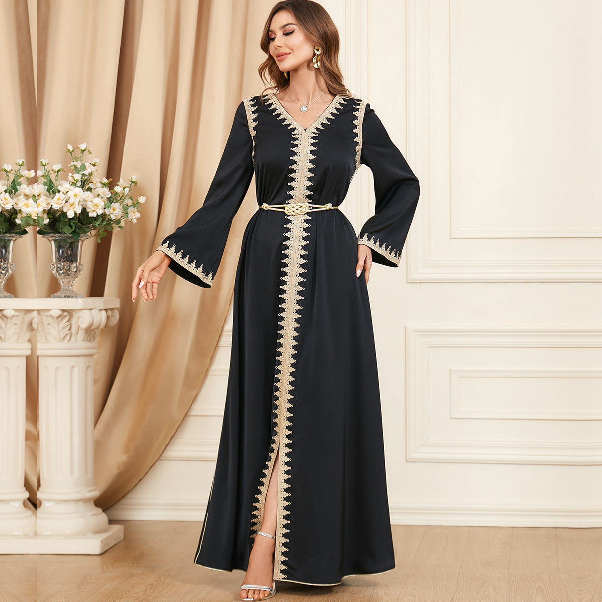 Robe Orientale Élégante – Style Chic & Raffiné