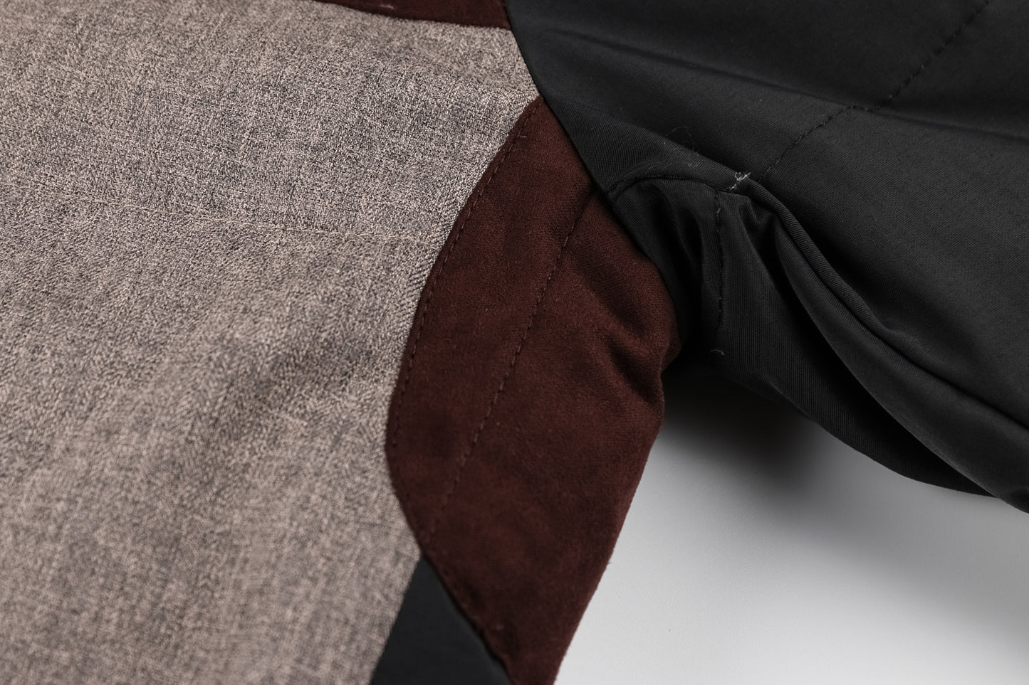 Doudoune Longue Homme – Élégance Hivernale & Chaleur Extrême