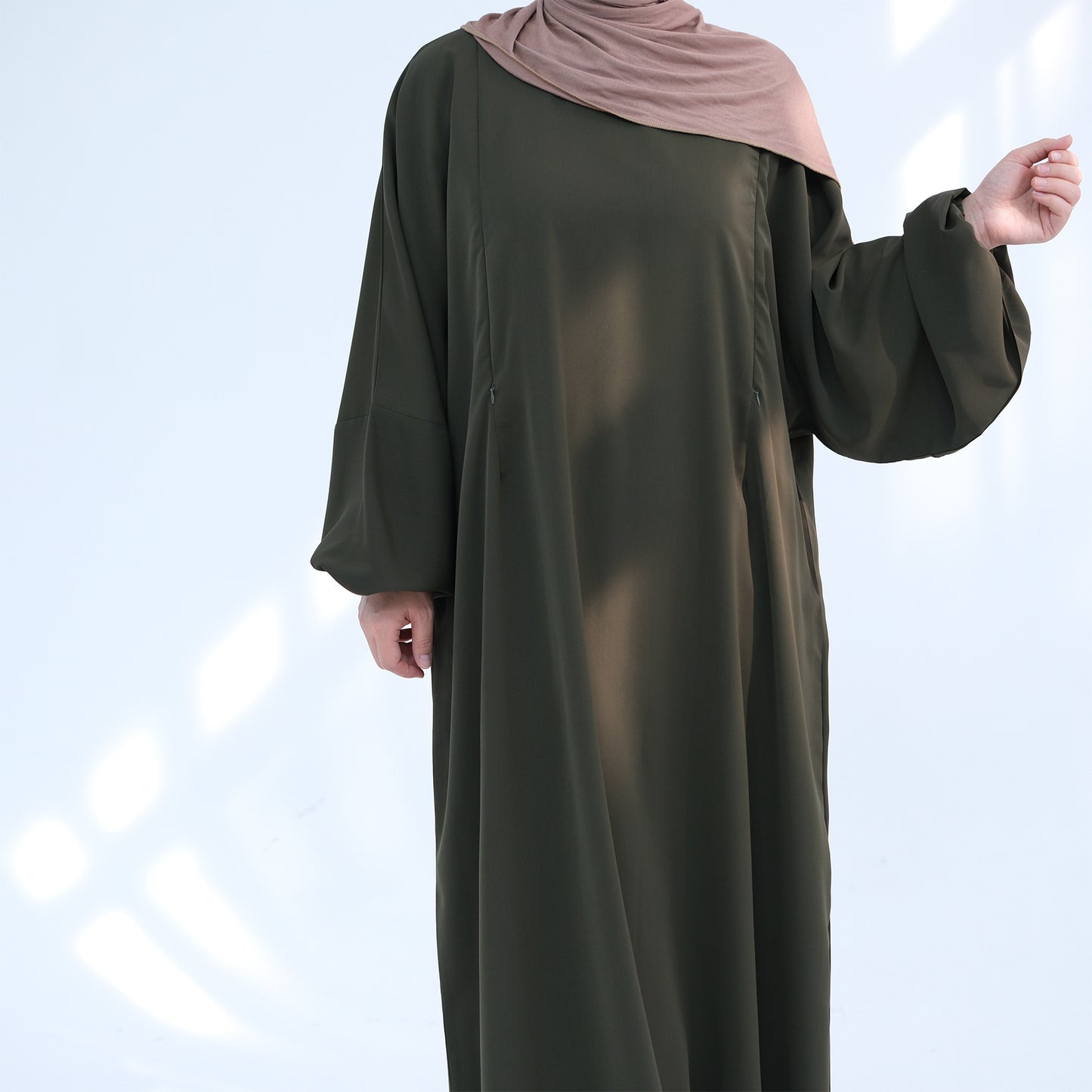 Abaya Dubaï Chic – Combinaison fluide avec hijab assorti | Élégance pudique & moderne