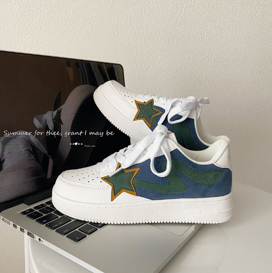 New Air Force Couples Small Baskets Femme Streetwear Étoile Vert Olive – Sneakers Tendance Look Urbain 2025