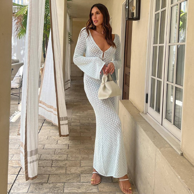 Robe Longue en Crochet – Élégance Naturelle versatile beach cover up, elegant and sophisticated beach sun protection suit