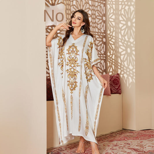 Robe Caftan Blanche Luxe – Broderies Dorées Orientales | Taille Unique Élégante
