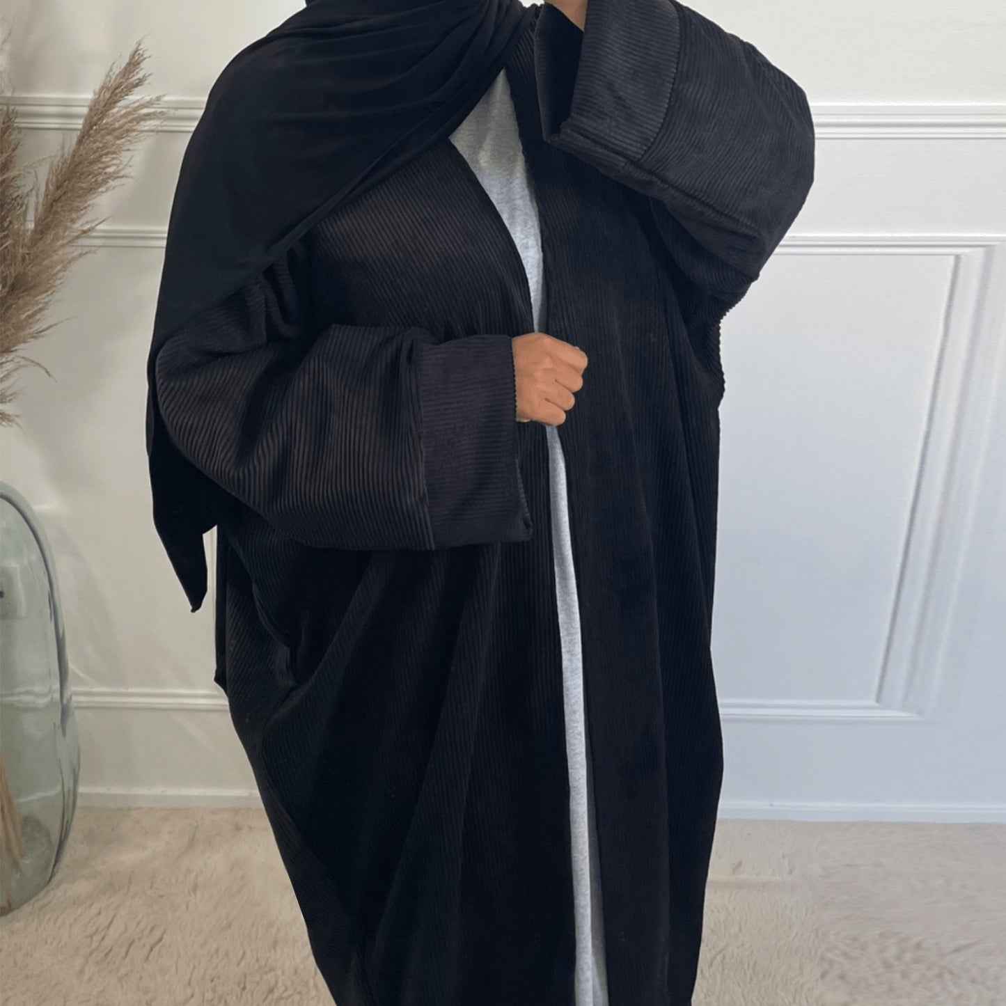 Manteau "Velours Élégance" – Coupe Longue, Tissu Côtelé Luxe