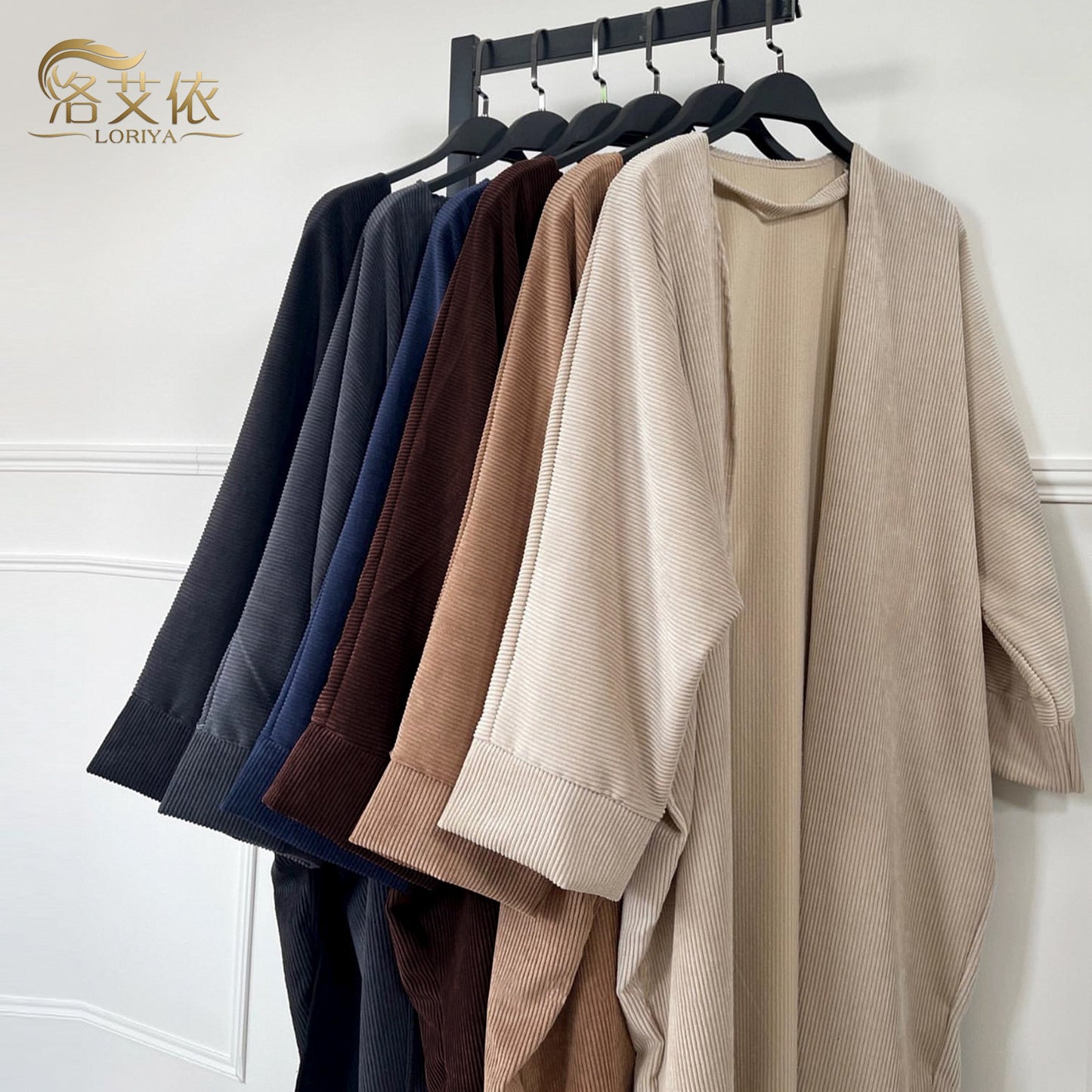 Manteau "Velours Élégance" – Coupe Longue, Tissu Côtelé Luxe