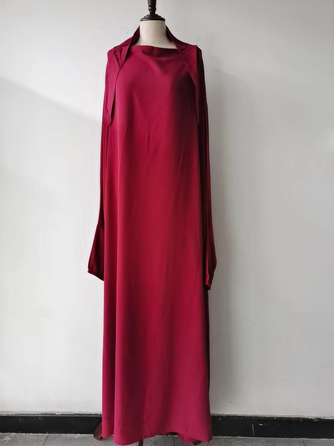 Jilbab Femme 2 pièces – Khimar long + Abaya ample | Tissu léger & couvrant | Disponible en plusieurs couleurs