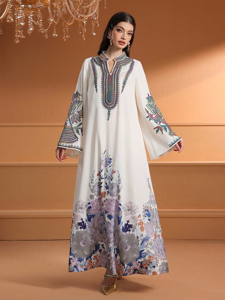 Robe Élégante Dubai – Applique Florale & Style Chic