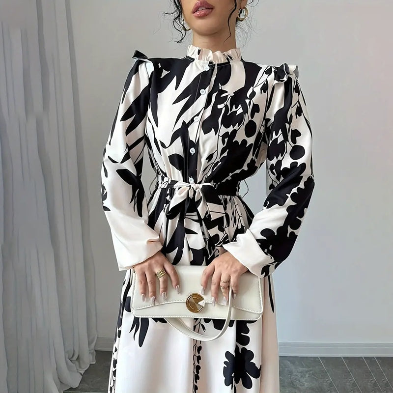 Robe maxi chic imprimée fleurs noires – Manches longues, col montant, look élégant & fluide