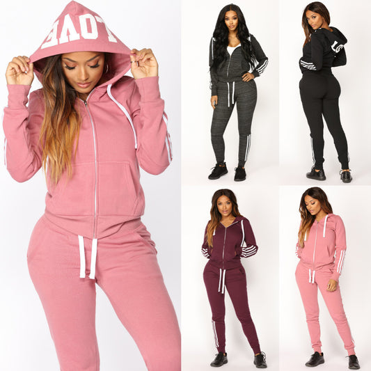 Ensemble Femme Luxe Streetwear – Jogging 2 Pièces avec Capuche & Rayures