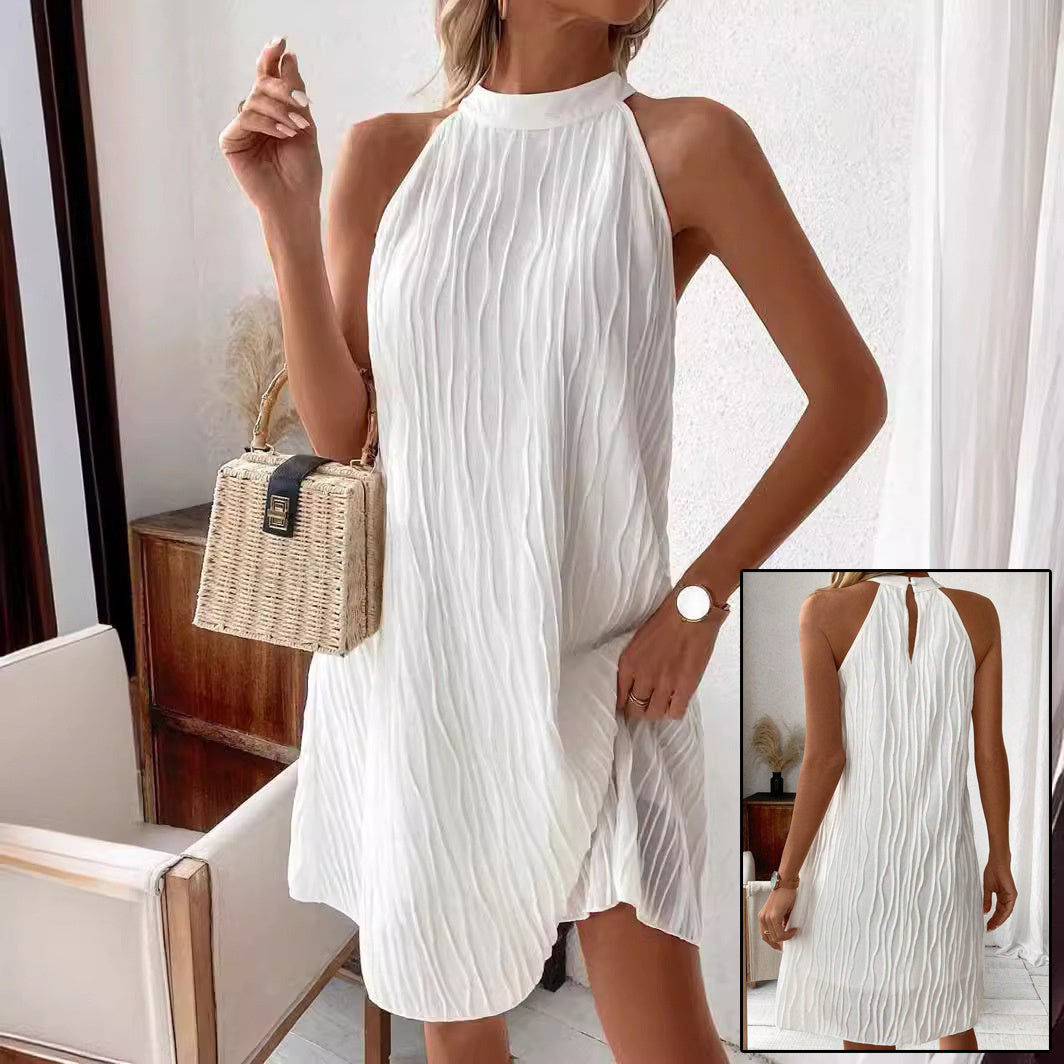 Robe d'Été Chic à Col Halter – Élégance Décontractée pour Toutes Occasions