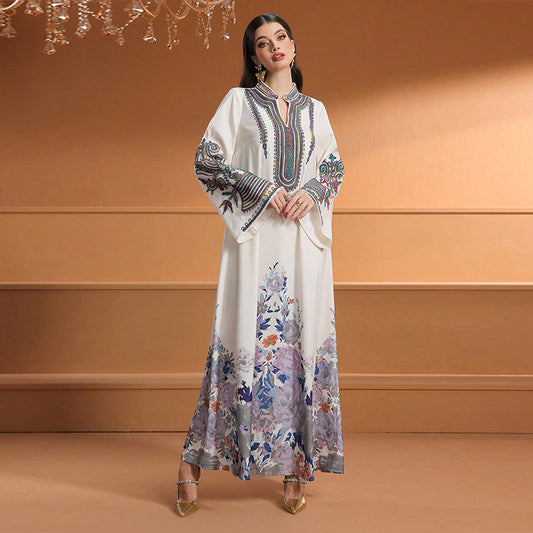 Robe Élégante Dubai – Applique Florale & Style Chic