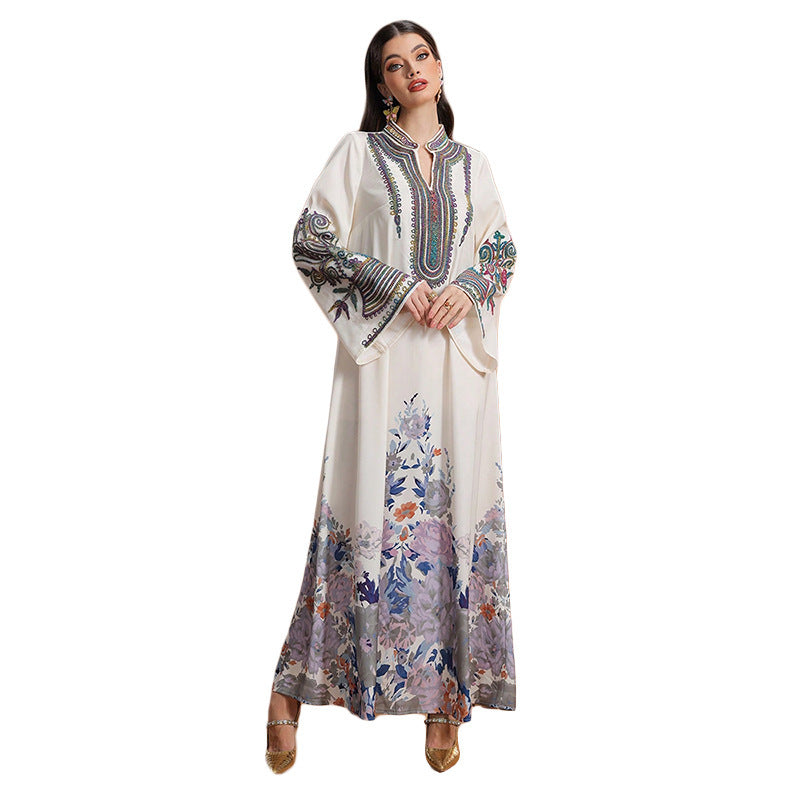 Robe Élégante Dubai – Applique Florale & Style Chic