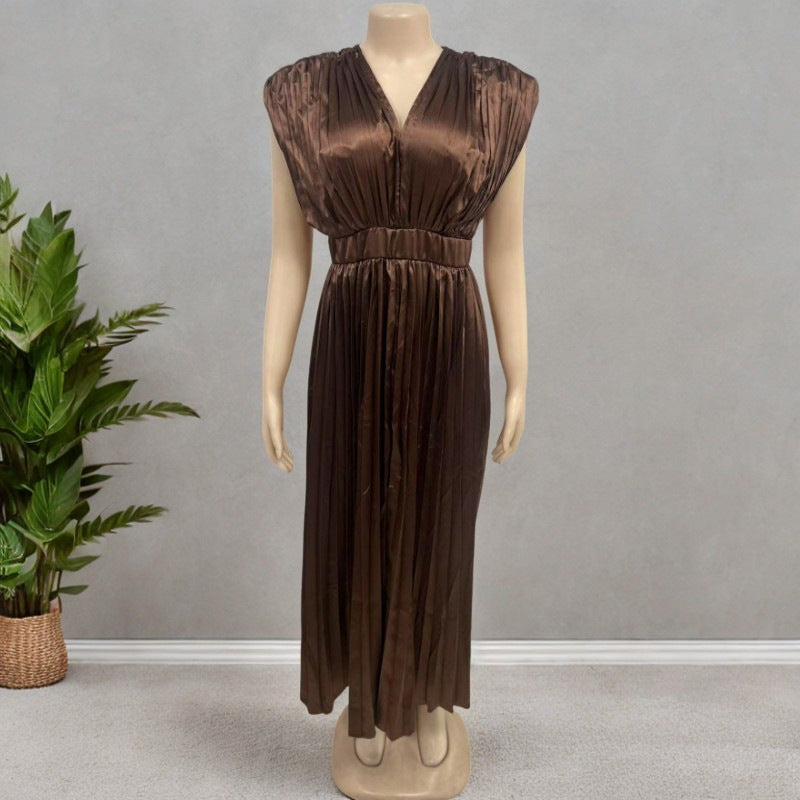 Robe Satinée Femme Évasée Plissée – Col V Profond Élégant – Robe Chic de Soirée