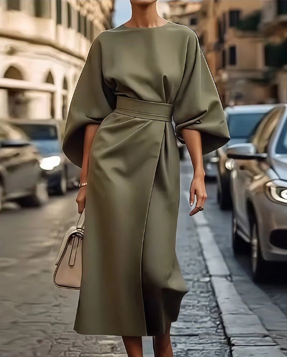 Robe Midi Élégante à Manches Chauve-Souris – Style Chic Urbain