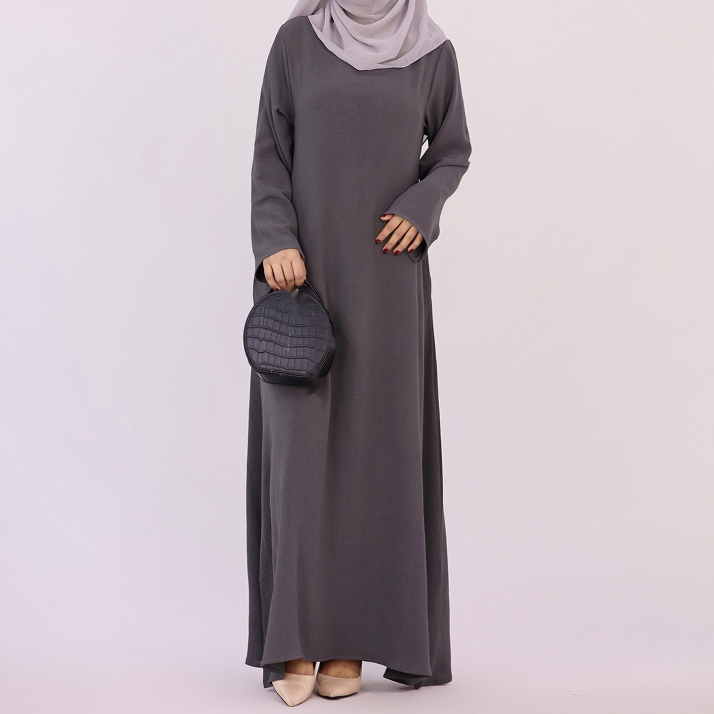 Abaya Fluide Luxe – Confort & Élégance au Quotidien