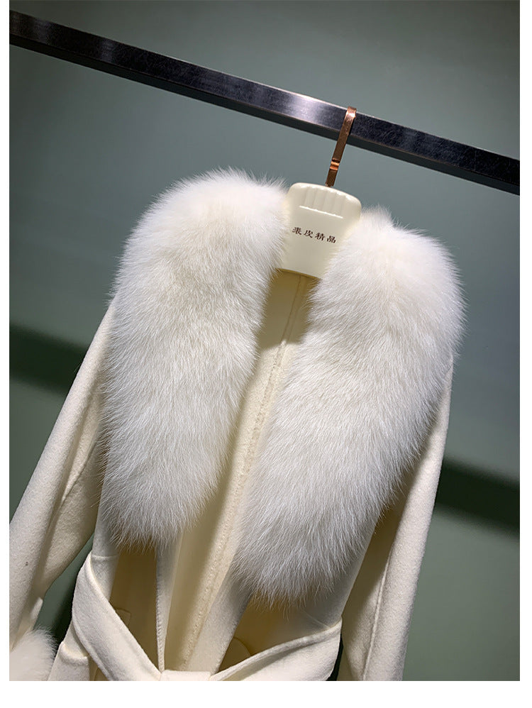 Manteau Long Luxe avec Fausse Fourrure – Élégance et Chaleur