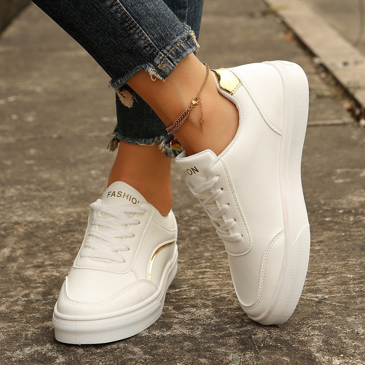 Baskets Blanches Femme – Sneakers Confortables & Tendance – Style Casual Chic