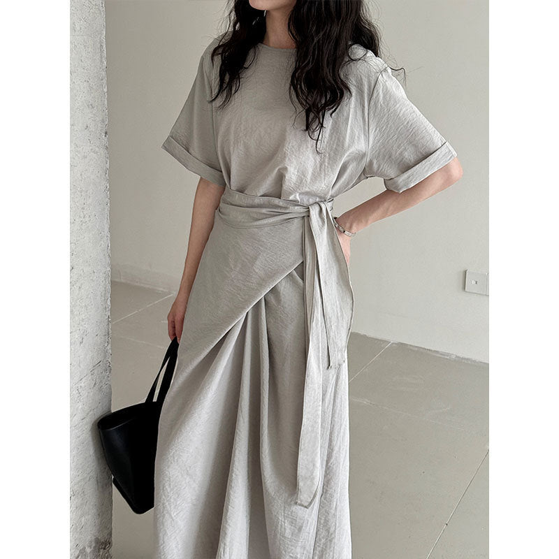 Robe Longue Femme Élégante – Style Minimaliste avec Ceinture Nouée