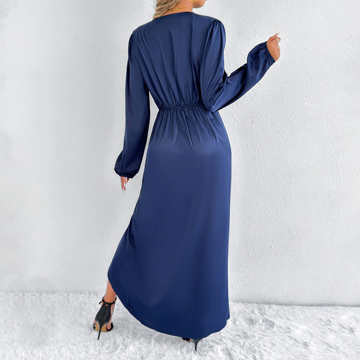 Robe Drapée Élégance Satinée – Rose Fuchsia