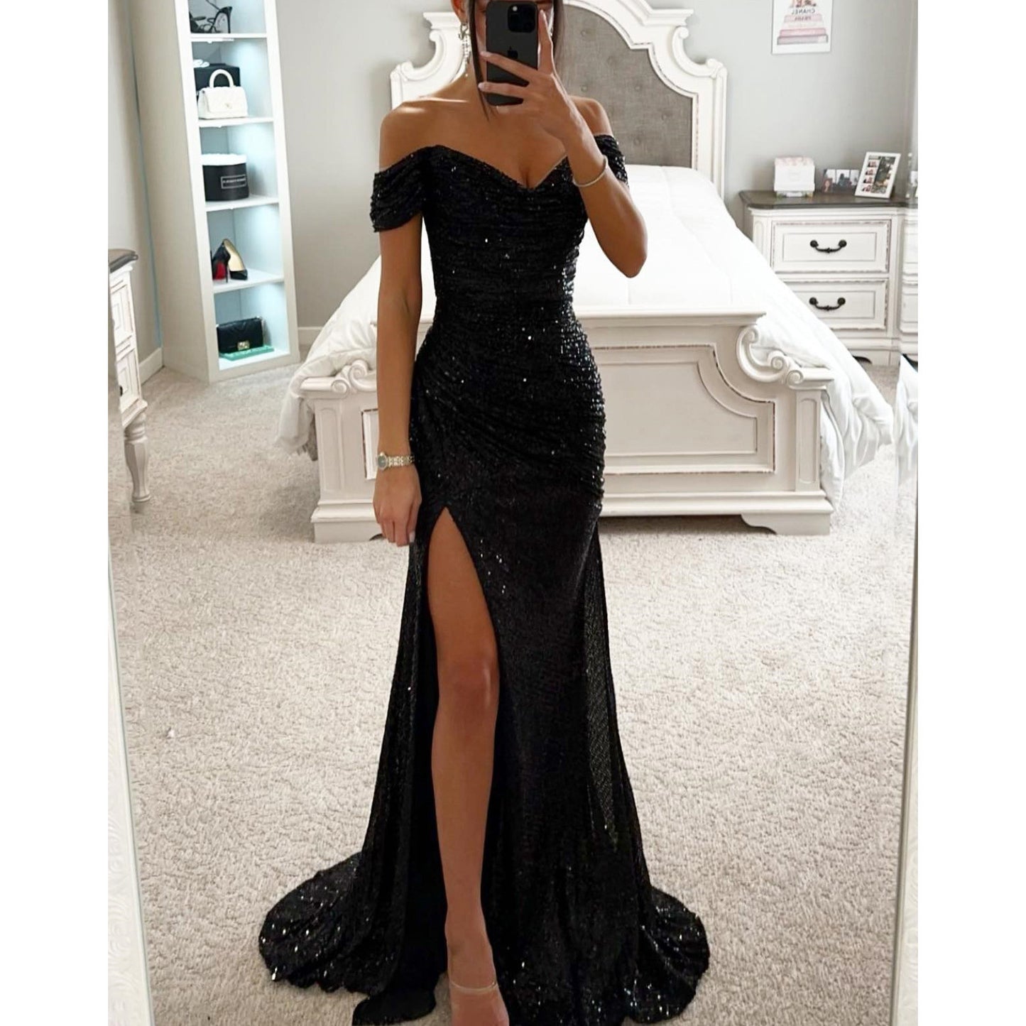 Robe de Soirée à Paillettes – Élégance et Glamour