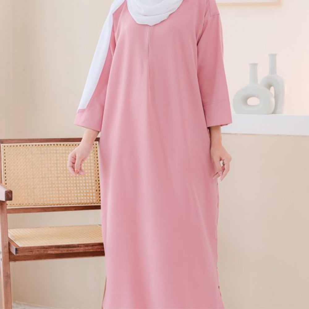 Abaya fluide minimaliste – Tendance Modest Fashion 2025