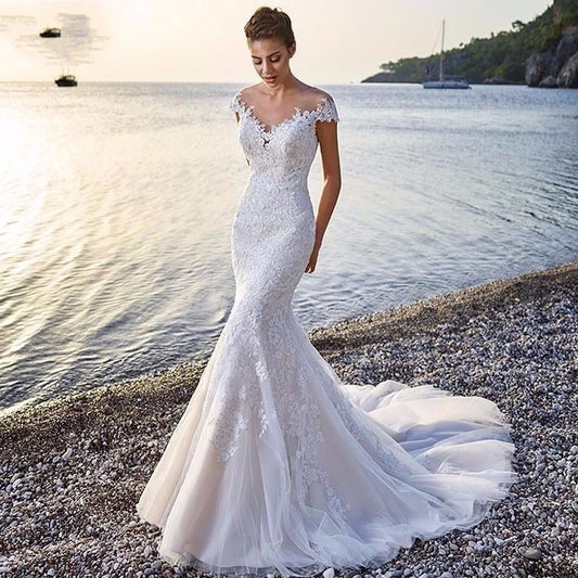 Robe de Mariée Sirène Élégante – Dentelle & Glamour pour le Jour J ✨